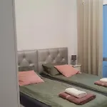 Modern, Cozy N:o 120 Apartman